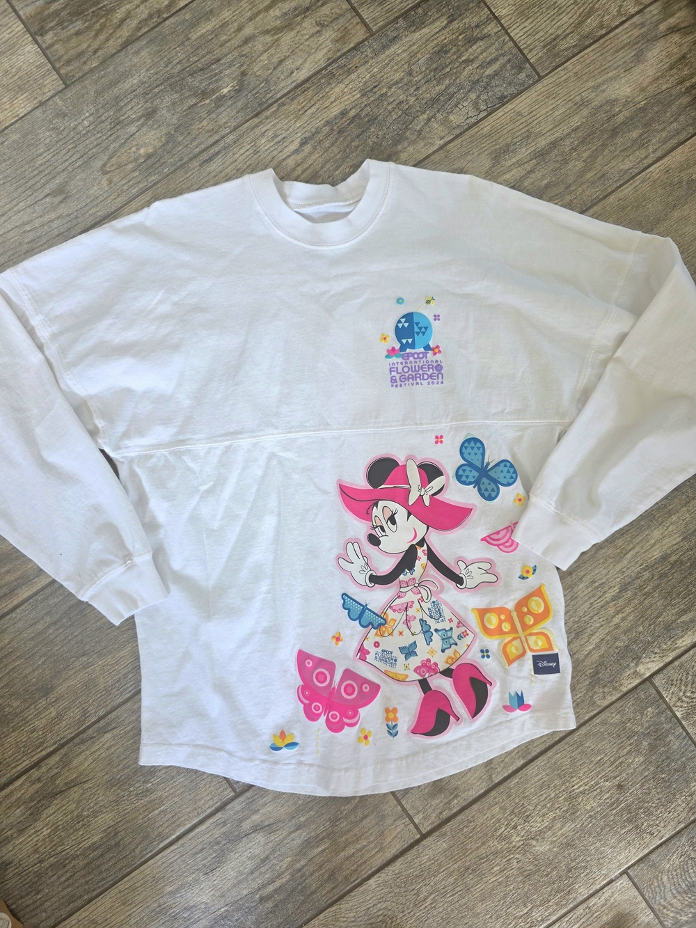 Disney Spirit Jersey Minnie Mouse 2024 International Epcot Long Sleeve Top Sz XS